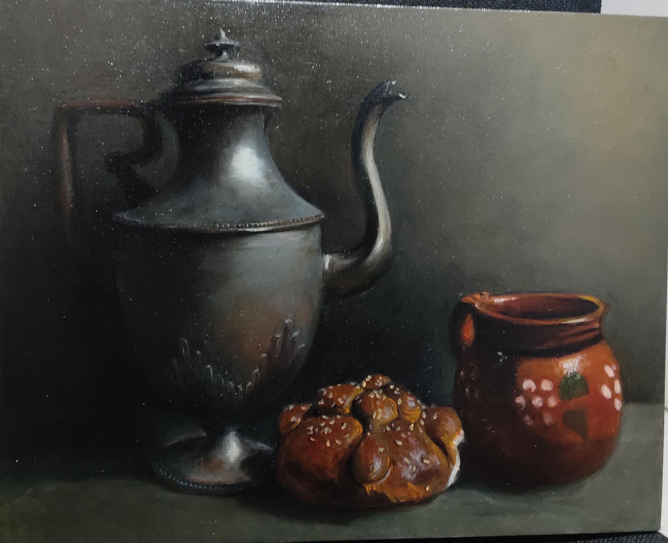 Título: (Bodegón) Jarrita, tetera y Pan
Medidas: 28 x 35 cm
Técnica: óleo sobre tela sobre tabla
Autora: Itzeel Reyes